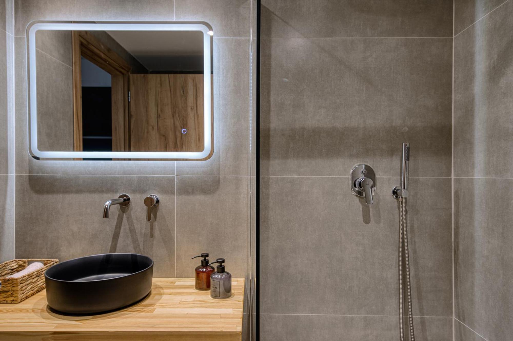Abelia Boutique Rooms Циливи Экстерьер фото